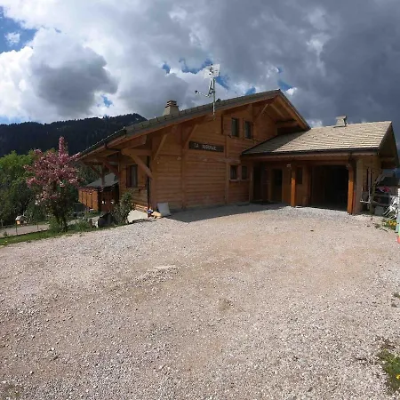 La Roseraie Alpesi faház Châtel